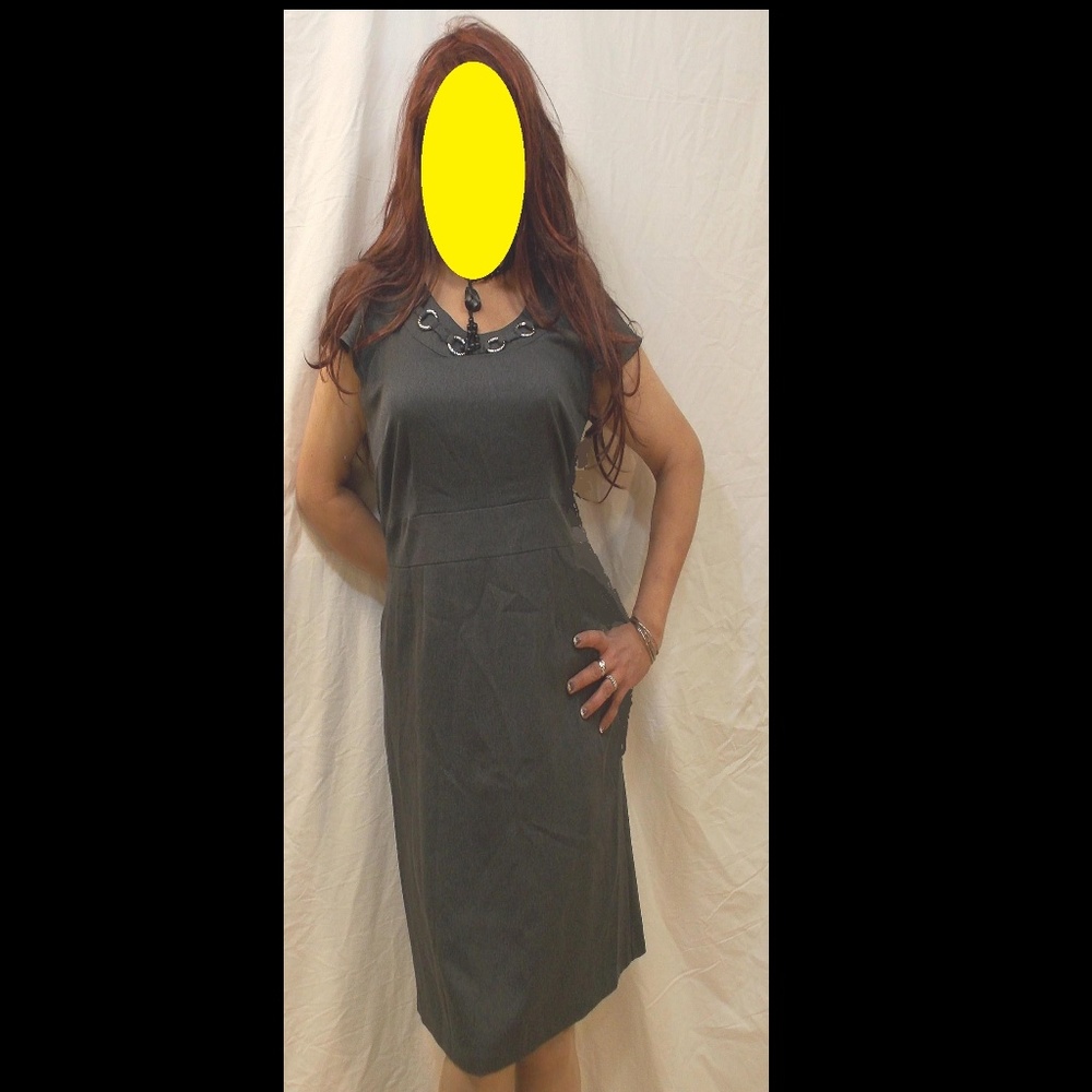 Gorgeous Modern Dress causal/ Elegant